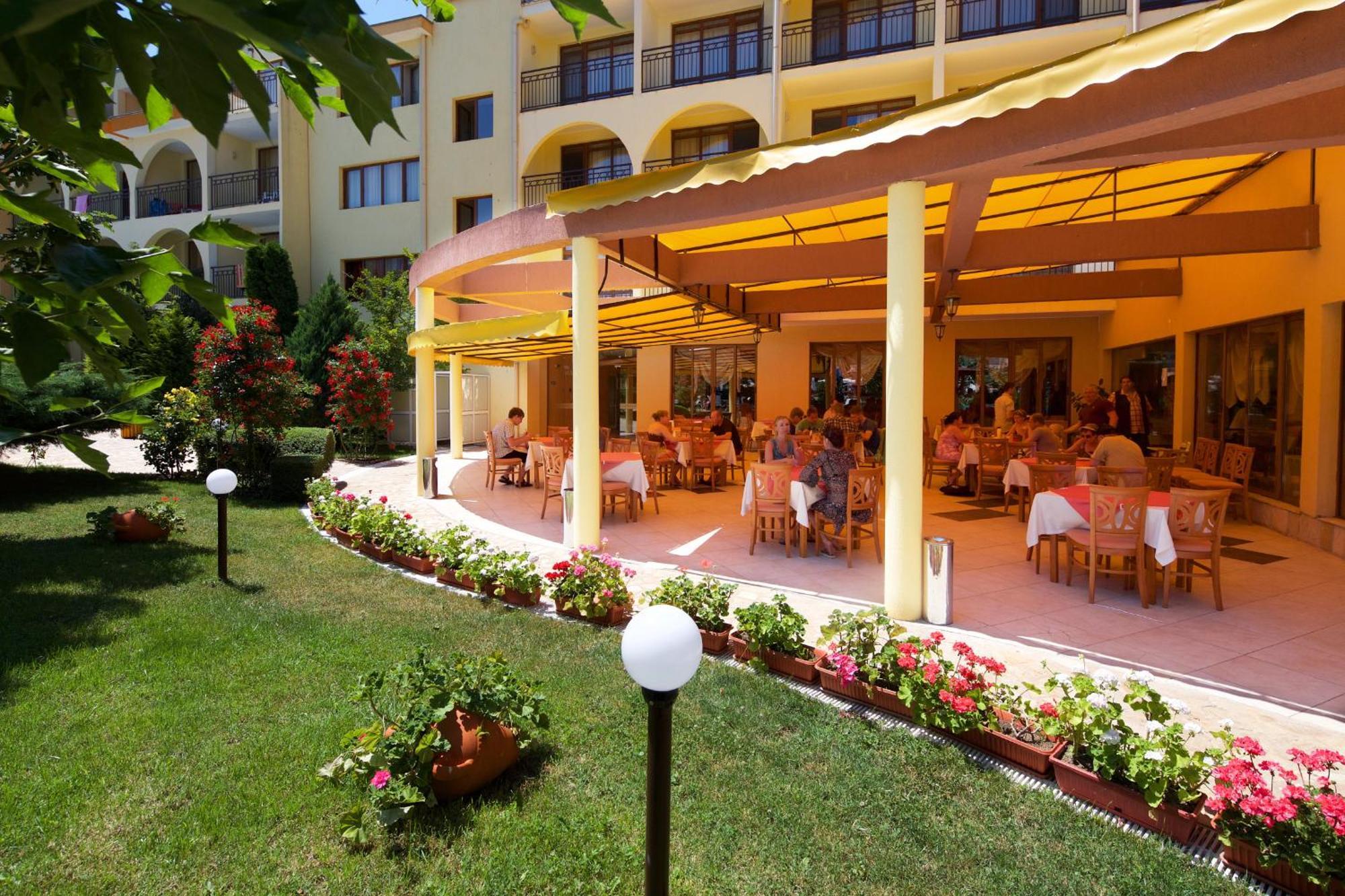 ยาวอร์ พาเลซ Hotel ซันนีบีช ภายนอก รูปภาพ