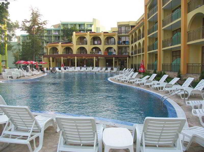 ยาวอร์ พาเลซ Hotel ซันนีบีช ภายนอก รูปภาพ