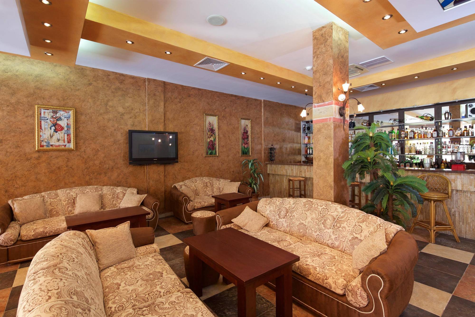 ยาวอร์ พาเลซ Hotel ซันนีบีช ภายนอก รูปภาพ